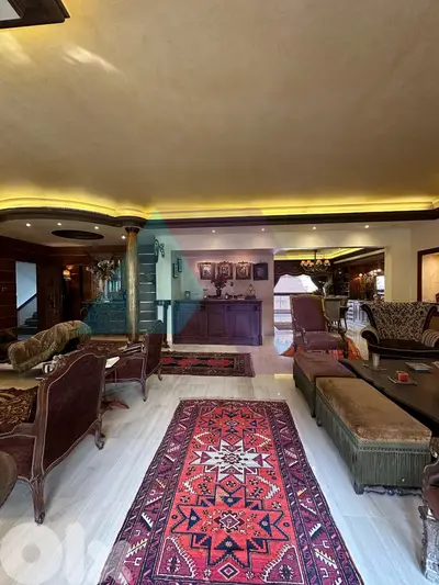 Spacious apartment 4rent in Mar Mitr-2 min Away from ABC Achrafieh