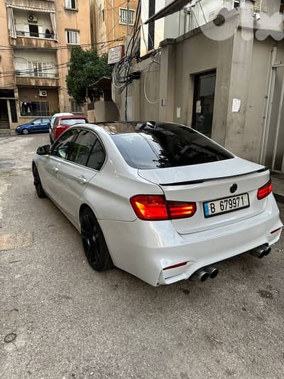 BMW 3-Series 2012