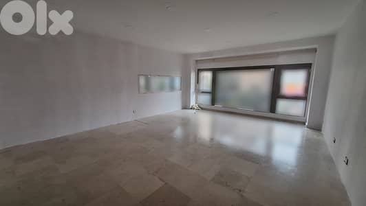Office for Rent in Achrafieh – Sassine Square مكتب للإيجار في الأشرفية