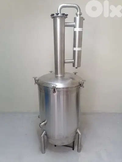 Oil Distillatory  جهاز تقطير الزيوت