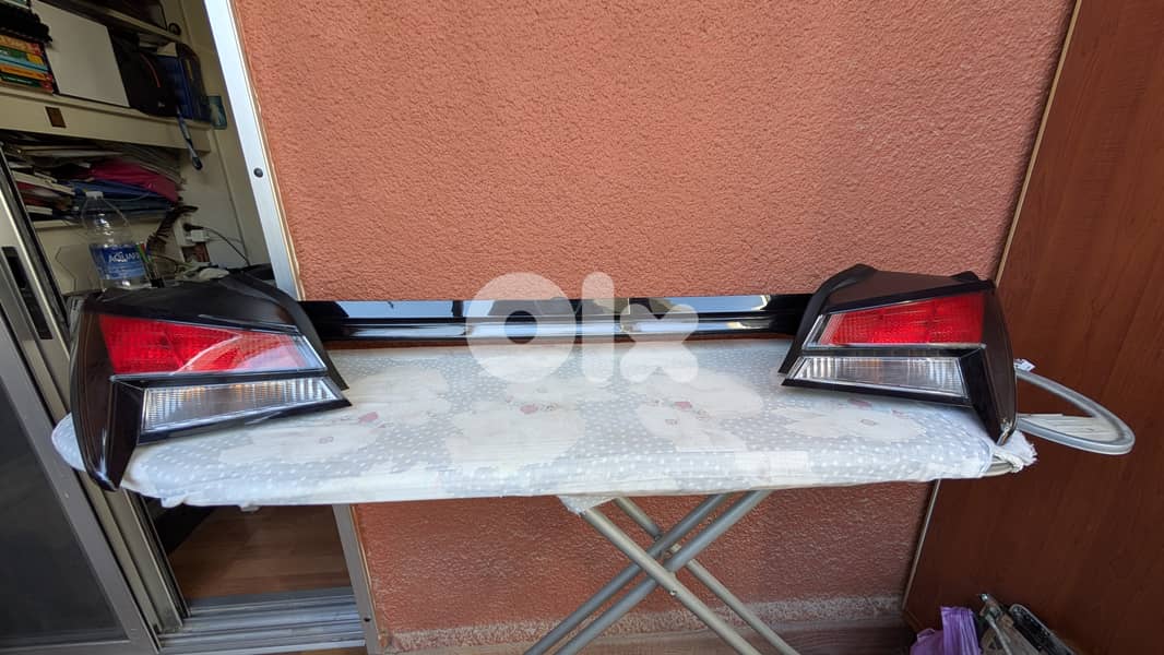Hyundai Elantra car part 2021-2026 rear and stop light complete set 0