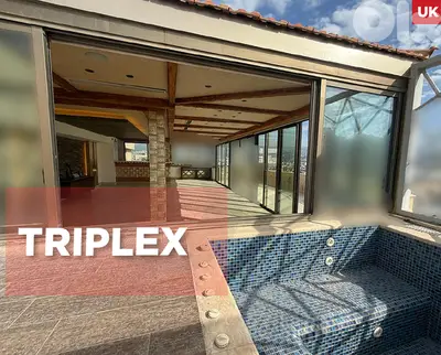 700 SQM triplex in prime location jnah / جناح REF#UK127643