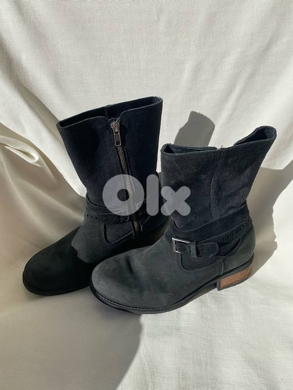 Ugg  dark blue suede boots 0