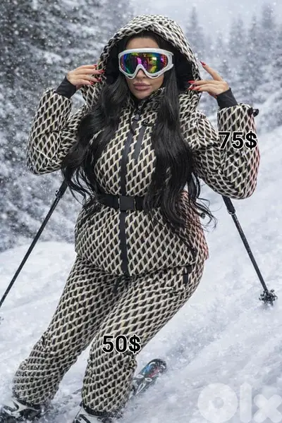 Skis women's suits