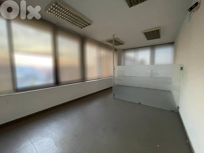 RWK193EN - Prime Location Office for Rent in Jounieh 0