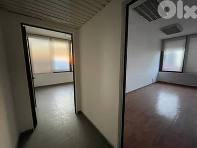 RWK193EN - Prime Location Office for Rent in Jounieh