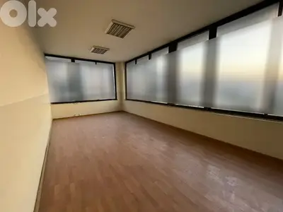 RWK194EN - Prime Location Office for Rent in Jounieh