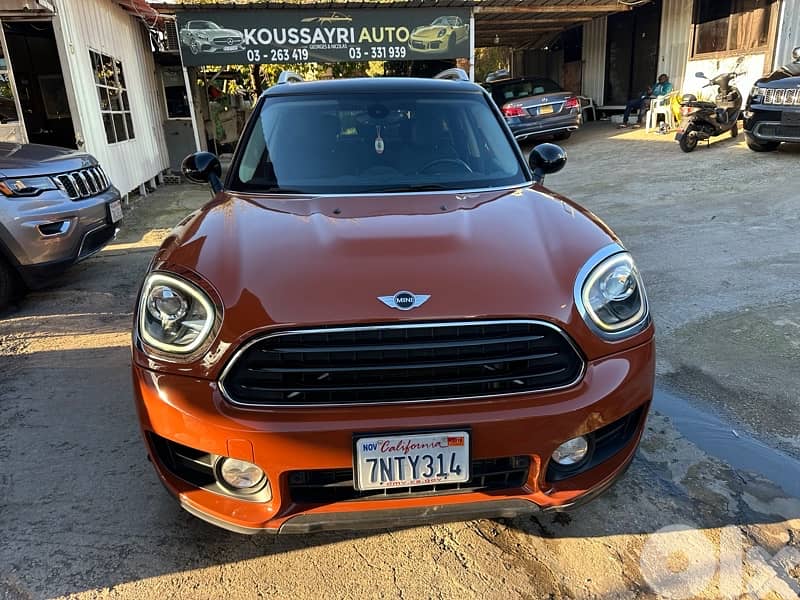MINI Cooper  Countryman 2017 very clean 4 WD very clean 0