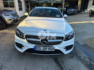 Mercedes-Benz E-Class 2017 4 Matic very clean California