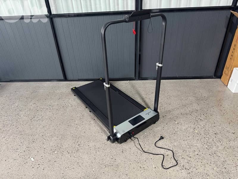 Foldable Walking pad treadmill - $350 Walkingpad 6