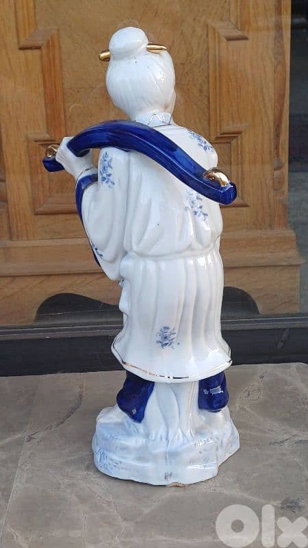 antique 11
