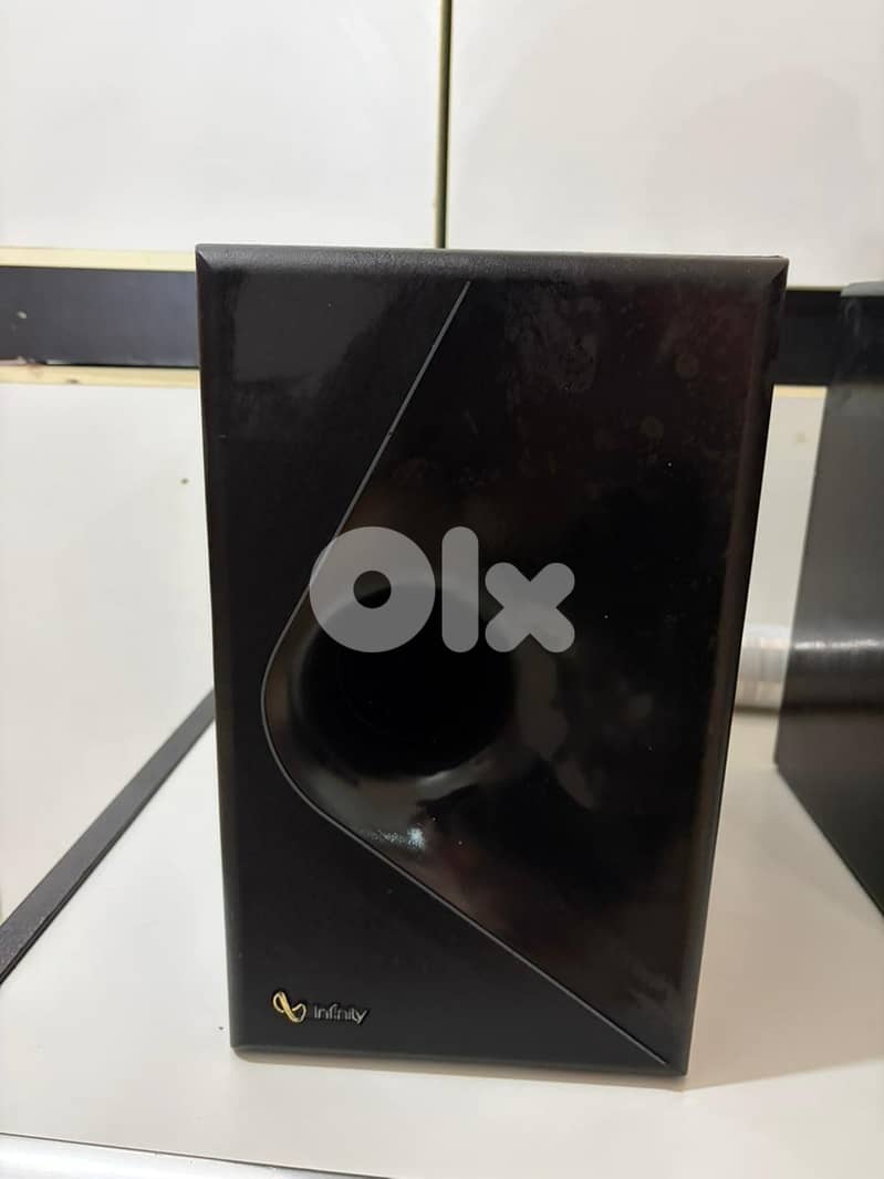 Infinity speaker 0