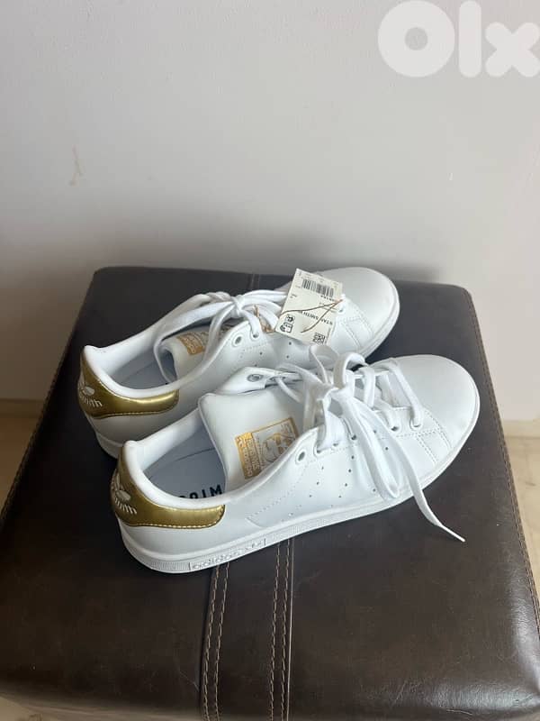 Adidas Stan Smith Shoes 2