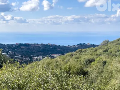 Sea & Green View Land in Kfoun - أرض بإطلالة بحر وخضارفي كفون
