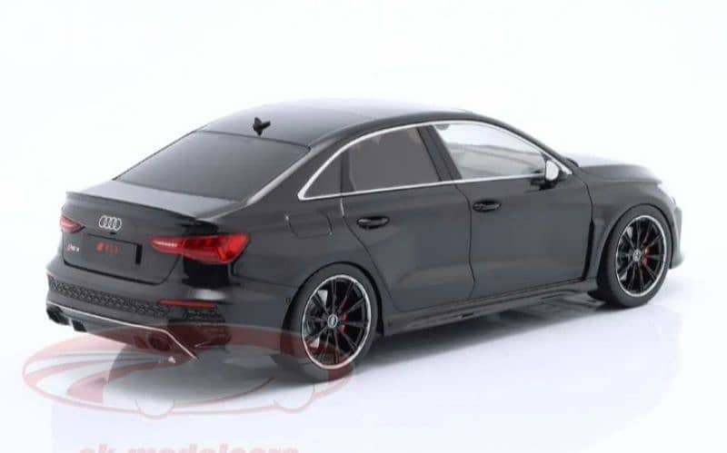 Audi 2022 RS3 diecast car model 1;18 3