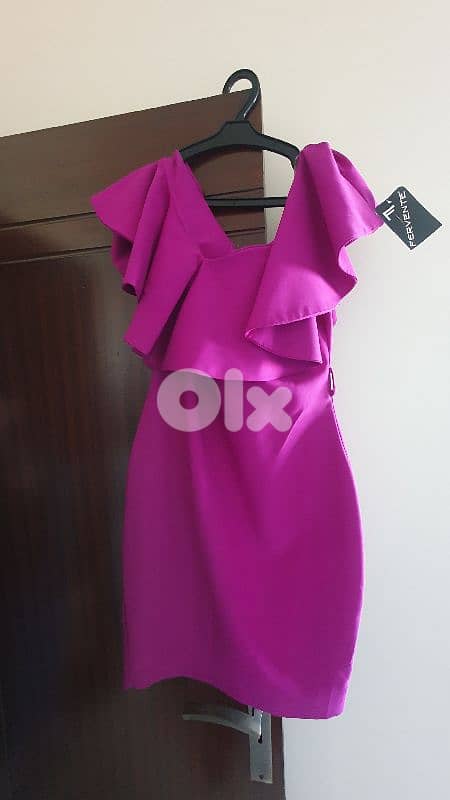 dresses M size for sale 0