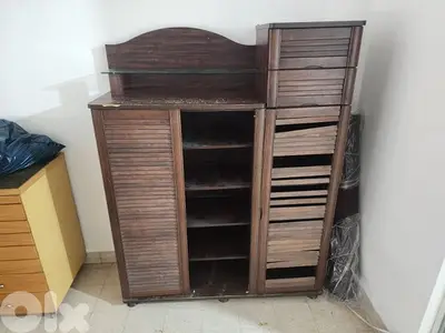shoe closet
