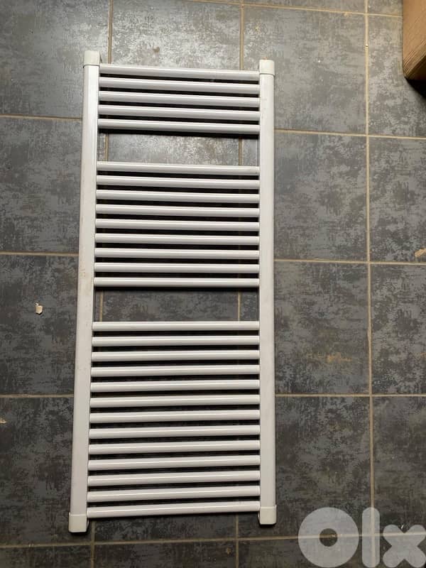 Seche serviette electrique / Electrical towel warmer 0
