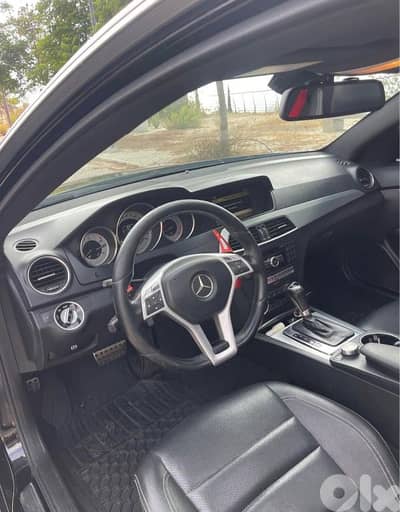 Mercedes-Benz C-Class 2012