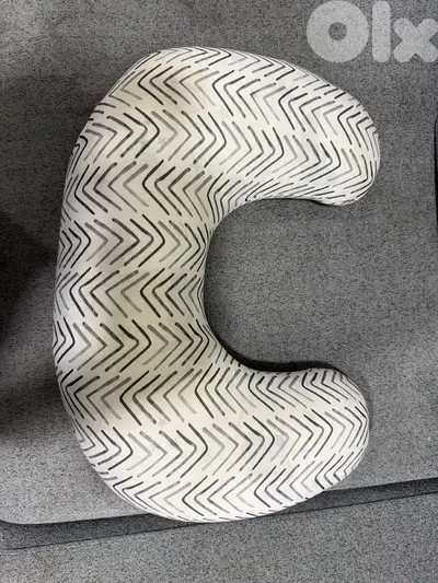 Breastfeeding pillow