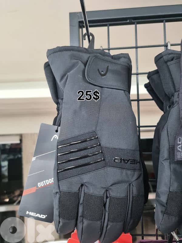 Ski Gloves 1