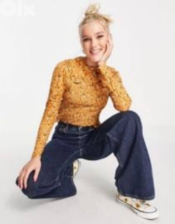 cute yellow top 0