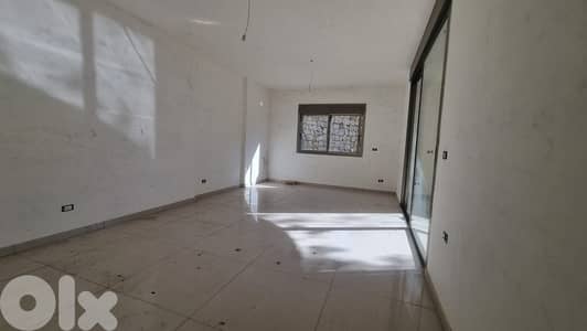 GMC200 MAN Apartment for sale in Ain Aalak - شقة للبيع في عين علق