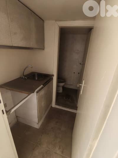 MAIN ROAD OFFICE FOR SALE IN JDEIDEH PRIME, (JD-190) E. H