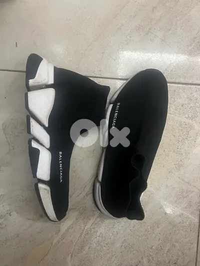 balenciaga 42