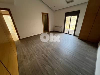 L20110 - A Modern Elegant Villa With Garden For Sale in Souk El Gharb