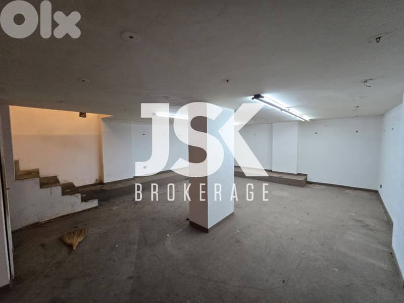 L20113 - A 160 SQM Shop For Rent in Furn El Chebbak 0
