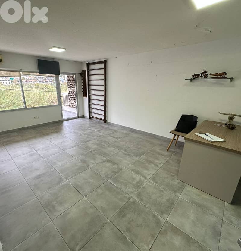 Office for sale in Aqeibe/ Prime location 0