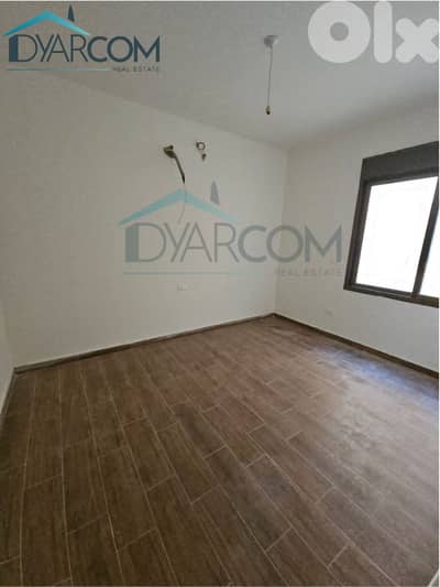 DY3143 - Kornet el Hamra Apartment with View for Sale!