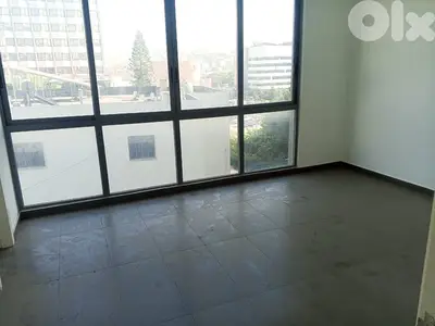 Offices rent In Ain El Remmaneh مكاتب للايجار في عين الرمانة