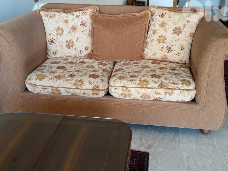 used salon set 1