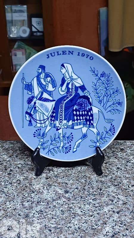 antique 1