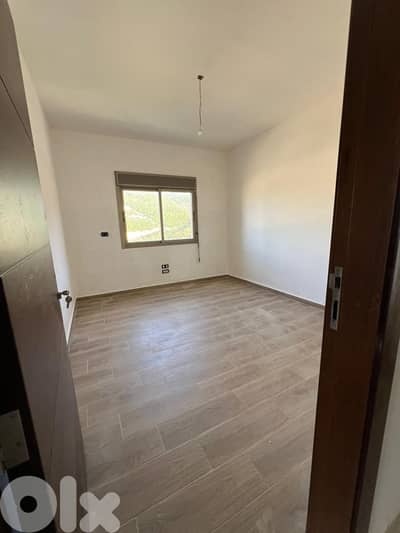 Brand new apartments for sale in Kfaraabidaشقق جديدة للبيع في كفرعبيدا