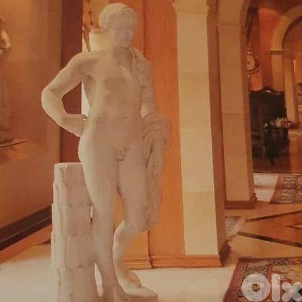 Imposing 19th-century life size Statue 1