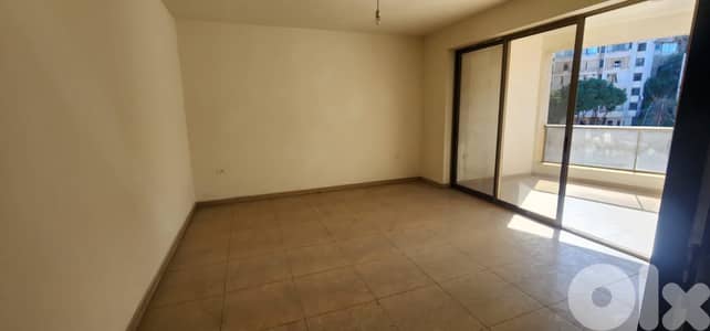 GMC217AJ Apartment for sale in Sed El Baouchrieh - شقة للبيع