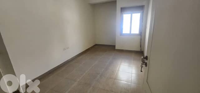 GMC217AJ Apartment for sale in Sed El Baouchrieh - شقة للبيع
