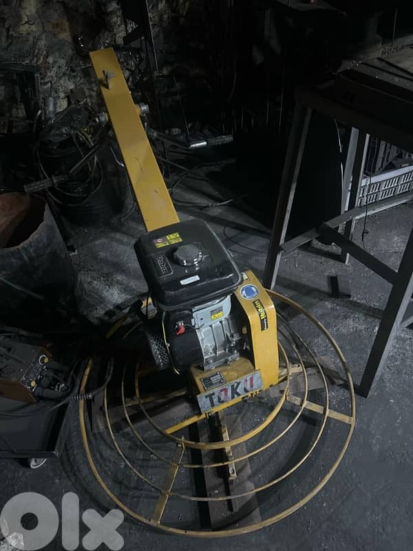 TKT-36A: Power Trowel with Robin EY20D Toku 0