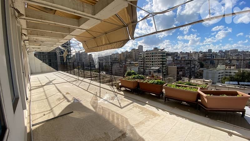 Large office with terrace and parkings  sodeco 0