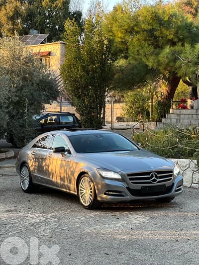 Mercedes-Benz CLS-Class 2012