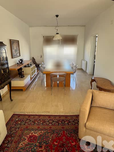 Fully Furnished Apartment for Rent in Achrafieh شقة مفروشة للإيجار