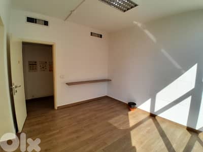 Office for Rent in Achrafieh – 110 sqm مكتب للإيجار في الأشرفية