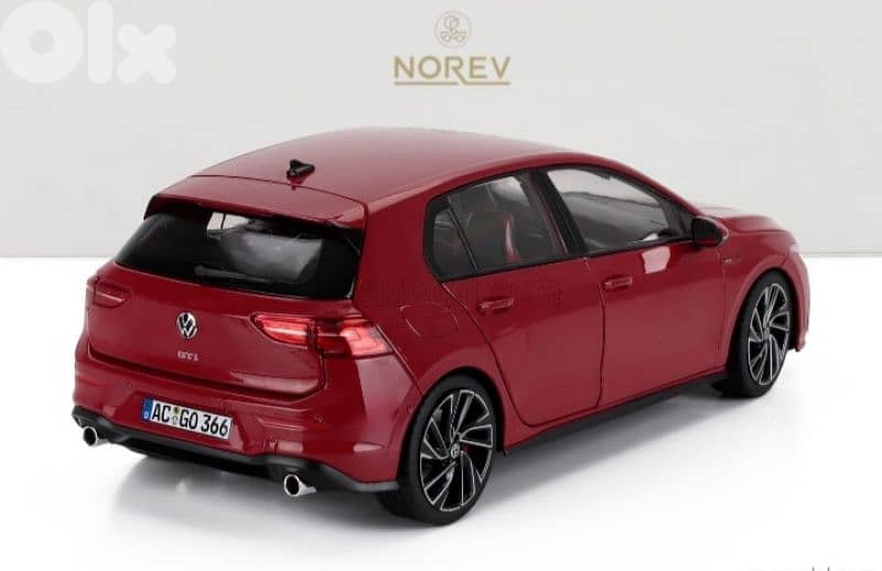 Golf Vlll GTI 2020 diecast car model 1;18 4
