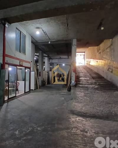 Warehouse for sale in Haret Hreik RC127 مستودع  للبيع في حارة حريك