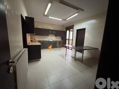 APARTMENT FOR RENT IN ADONIS