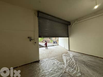 Warehouse for sale in Awkar near the USA embassy