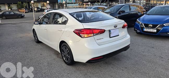 Kia Cerato 2017 GS F. O ABS AIRBAG RIMS LIKE NEW